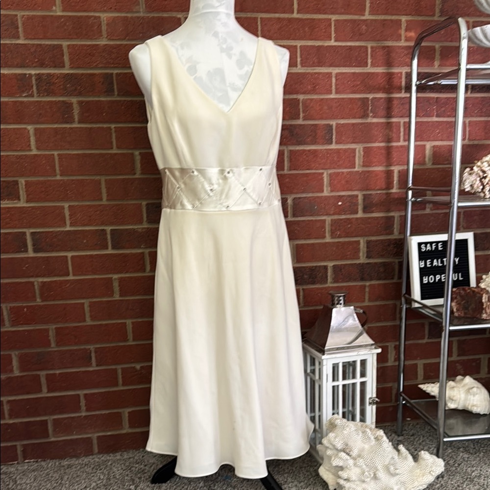 Evan Picone Cream Midi A-line Skirt for Work - Picture 2 of 16
